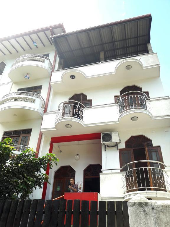 Kandy Walkers Hostel Tennekumbura 외부 사진
