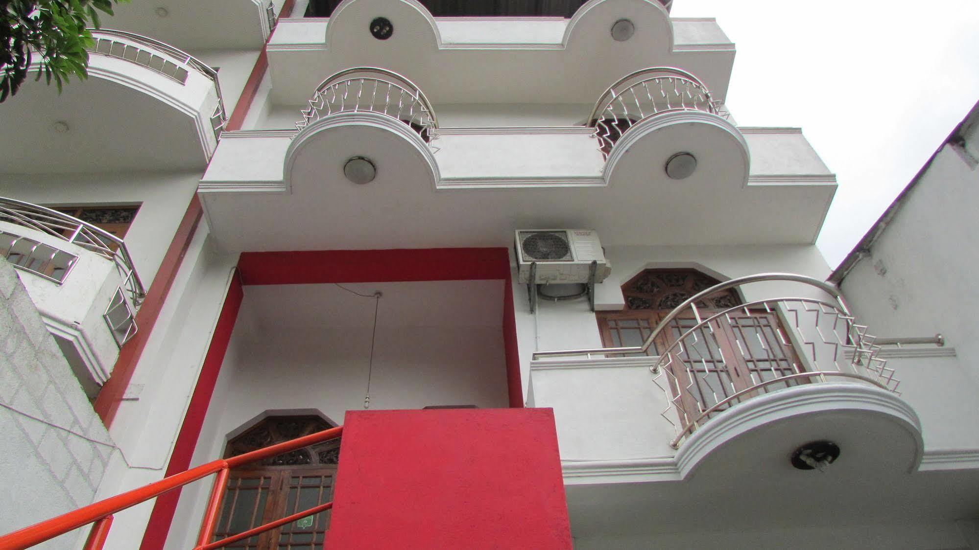 Kandy Walkers Hostel Tennekumbura 외부 사진