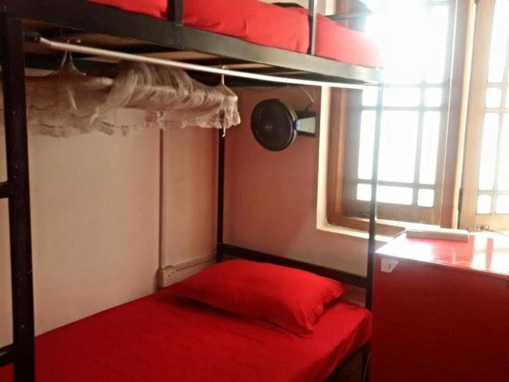 Kandy Walkers Hostel Tennekumbura 외부 사진