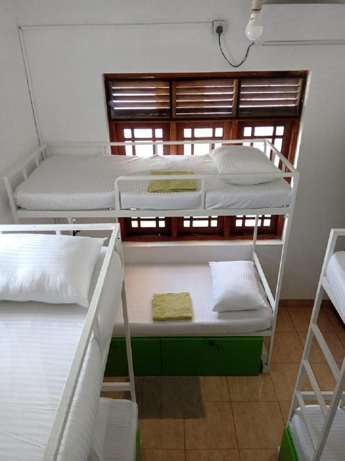 Kandy Walkers Hostel Tennekumbura 외부 사진