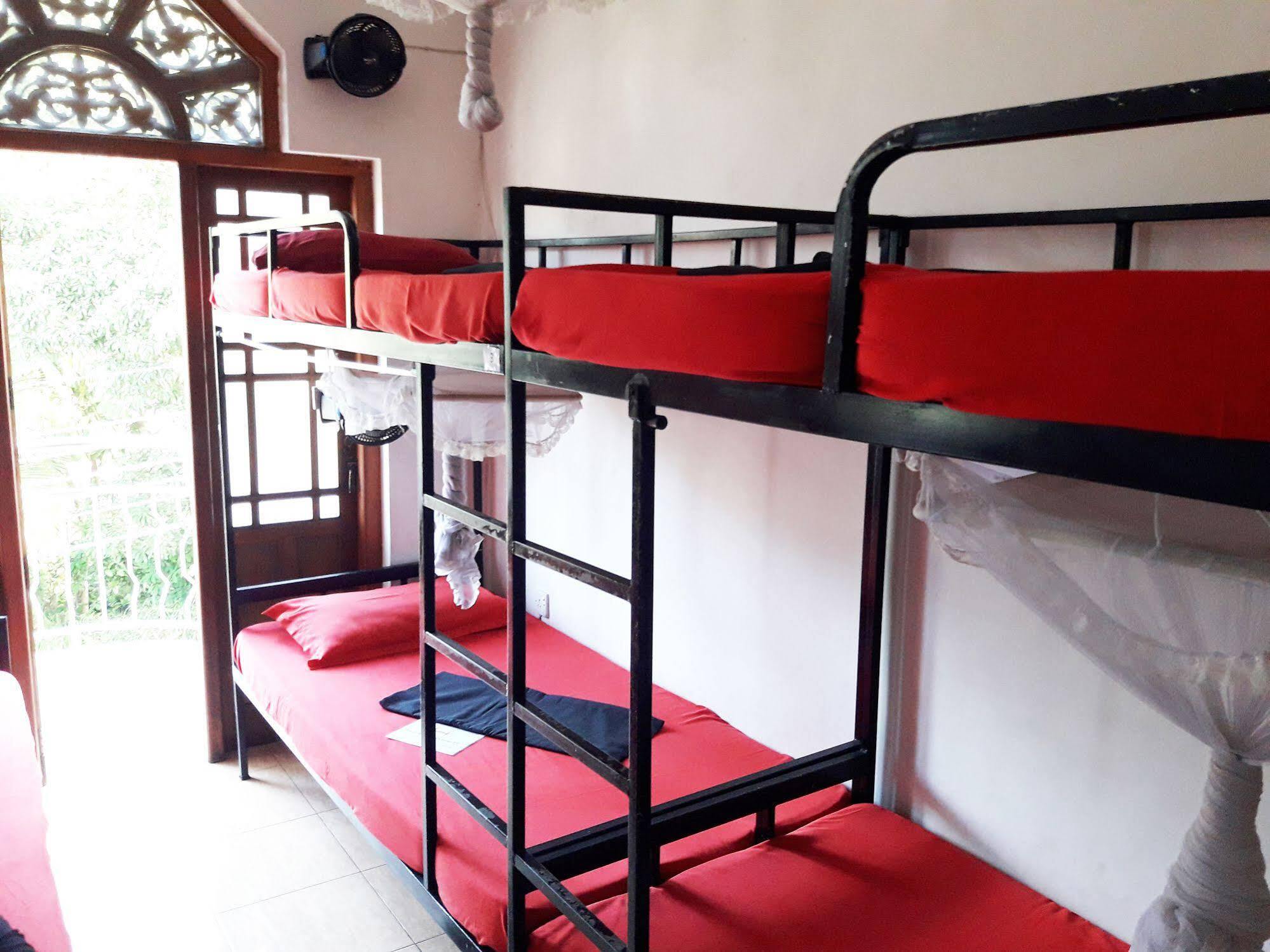 Kandy Walkers Hostel Tennekumbura 외부 사진